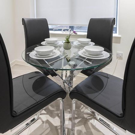 엑서터 Linacre 11 - Modern 2 Bed Behind The Cathedral With Free Parking And Fast Wifi 아파트 외부 사진
