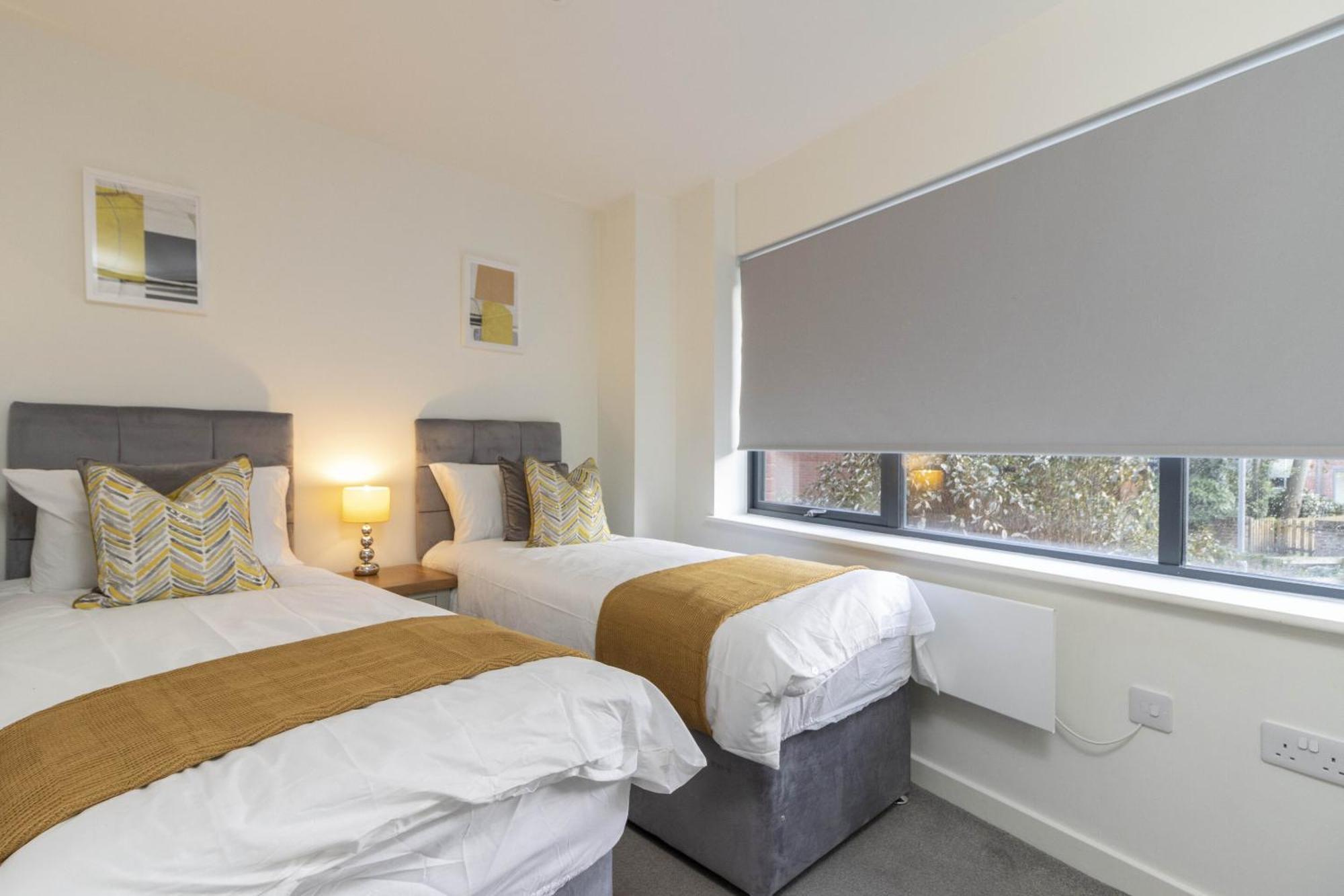 엑서터 Linacre 11 - Modern 2 Bed Behind The Cathedral With Free Parking And Fast Wifi 아파트 외부 사진