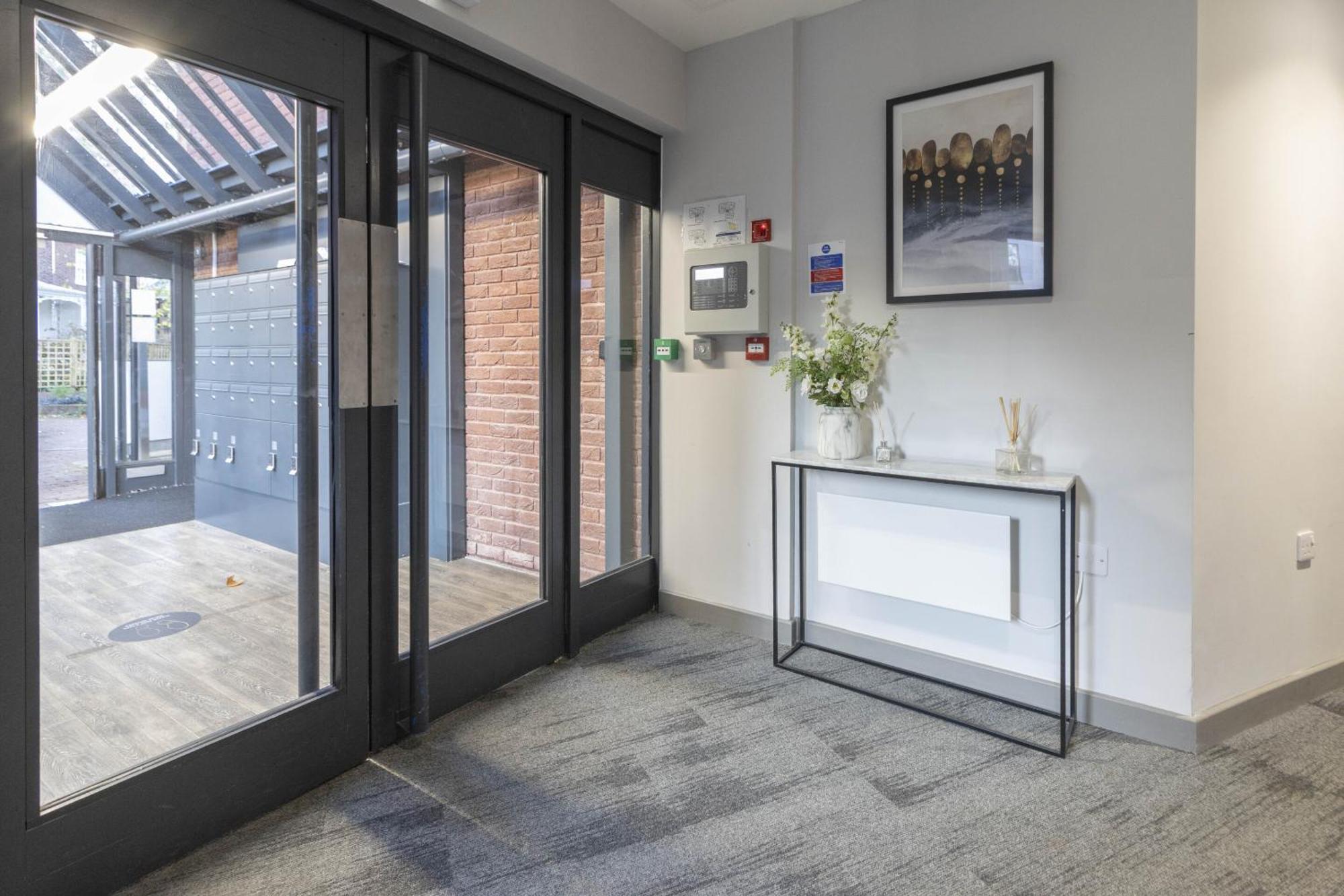 엑서터 Linacre 11 - Modern 2 Bed Behind The Cathedral With Free Parking And Fast Wifi 아파트 외부 사진